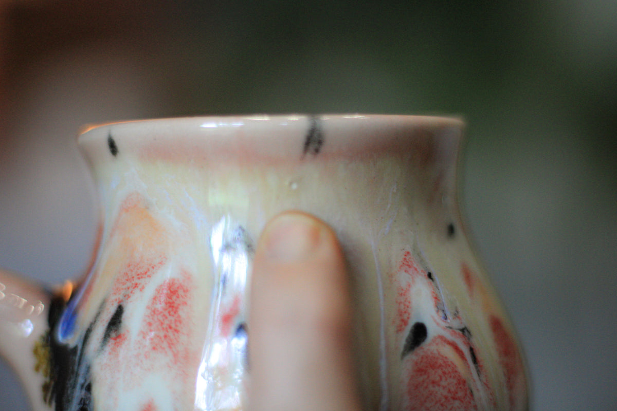 03-D Granny's Lace Mug, 20 oz.- MINOR MISFIT, 10% off