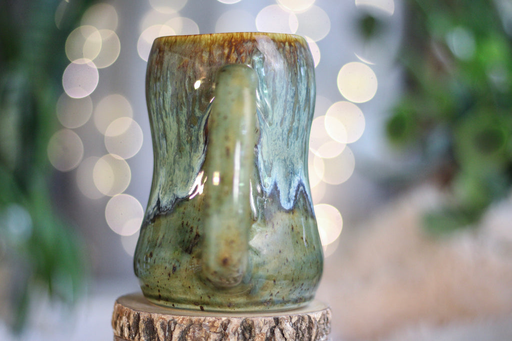 04-D Mossy Falls Acorn Gourd Mug, 20 oz.