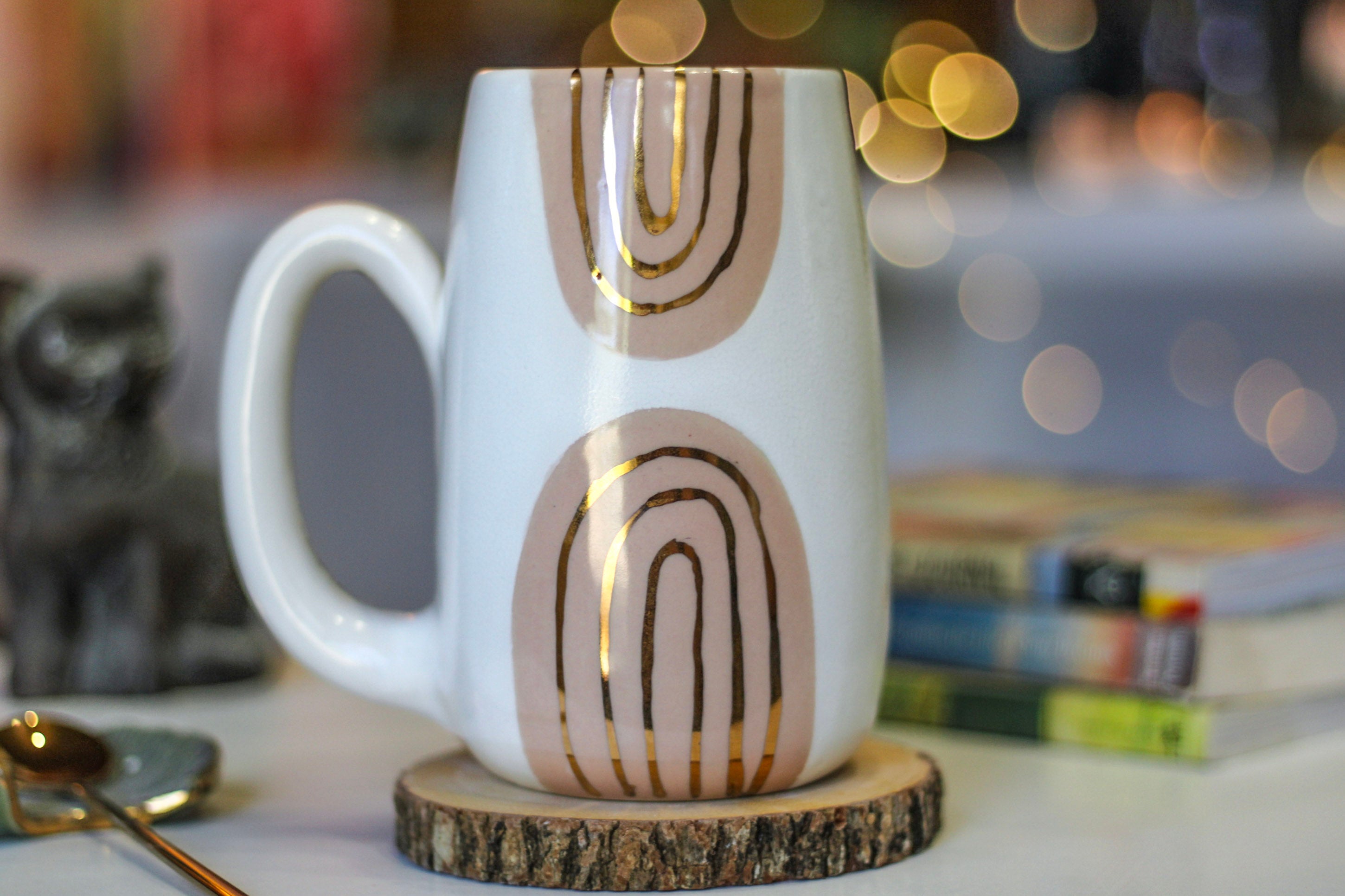 01-A Alexandra Mug - MINOR MISFIT, 24 oz. - 10% off