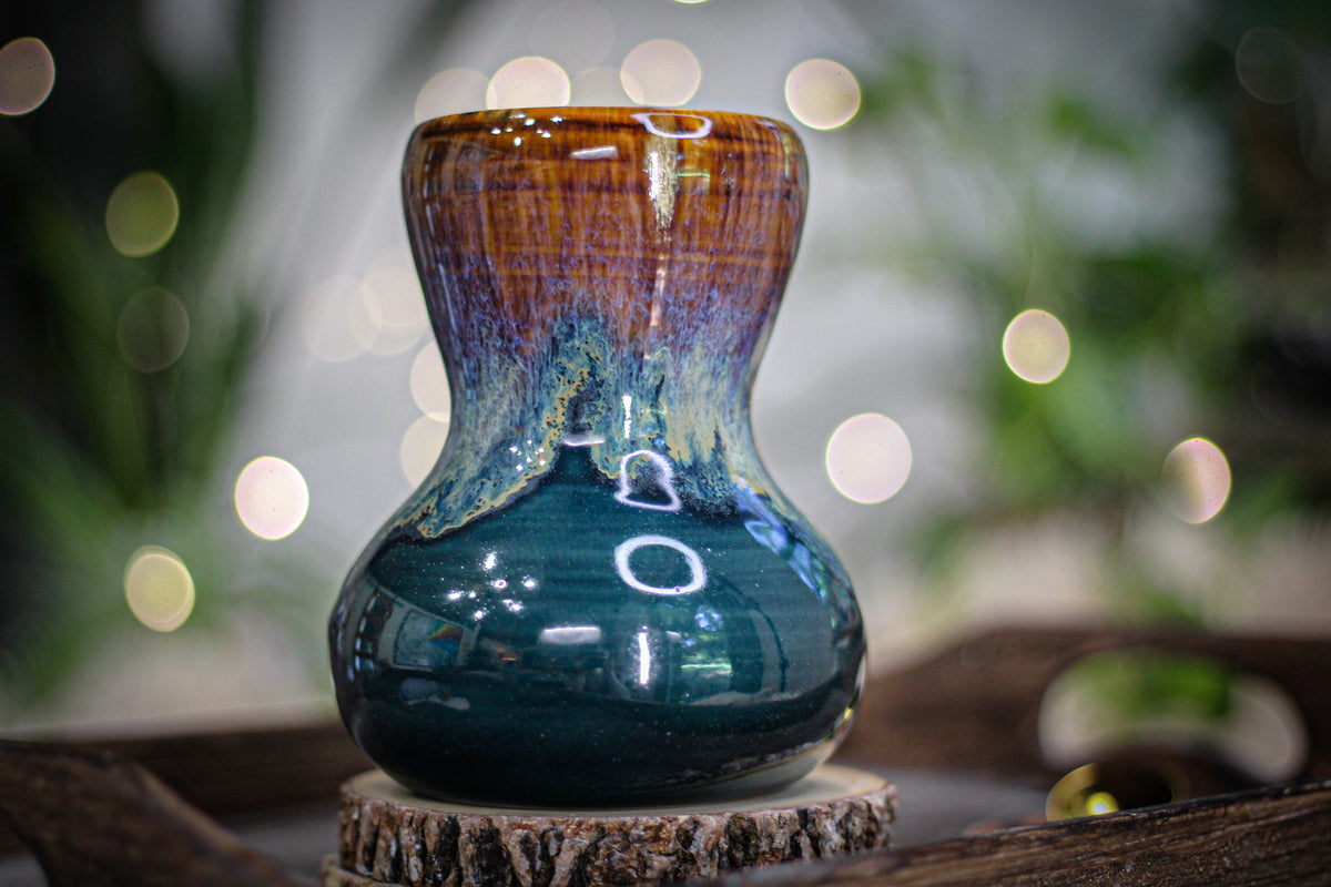 04-D Classic Electric Wave Gourd Mug, 17 oz.