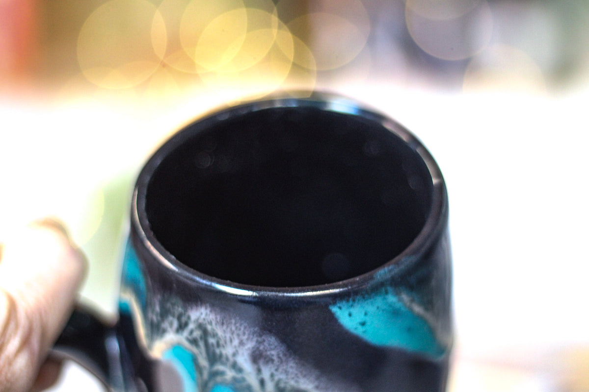 34-D Turquoise Grotto Mug - MISFIT, 21 oz. - 15% off