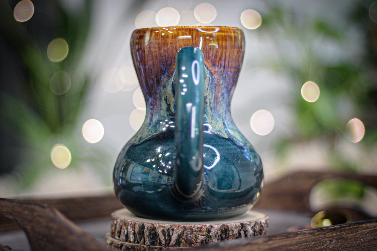 04-D Classic Electric Wave Gourd Mug, 17 oz.