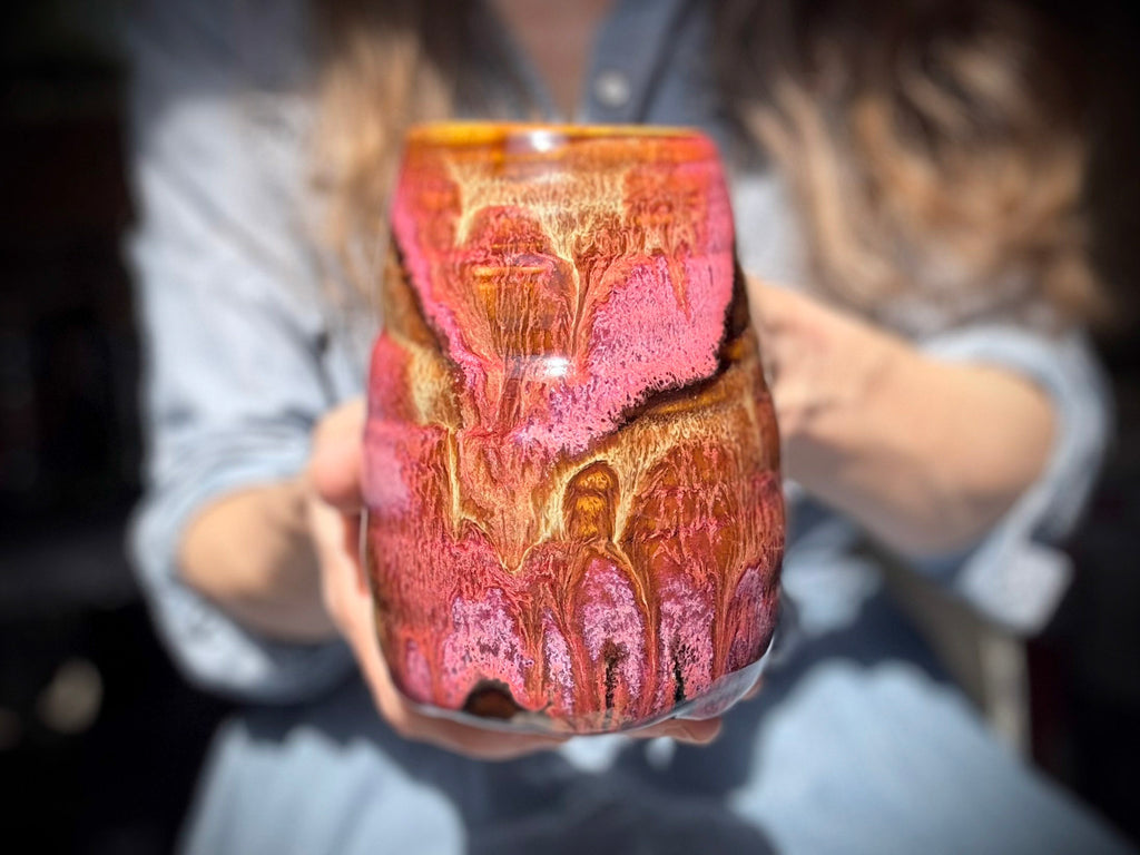 04-E Magenta Grotto Variation Swirly Mug, 18 oz.