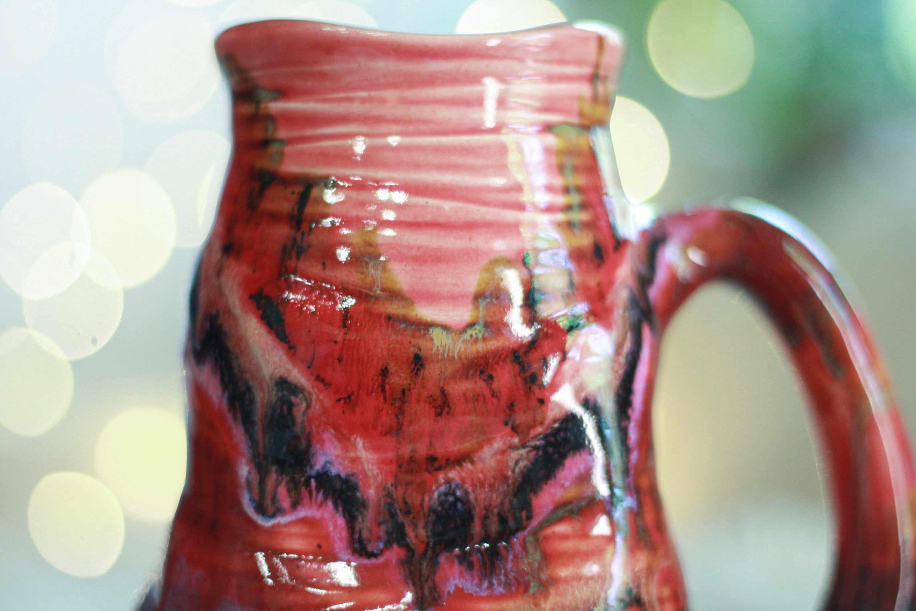 03-A Strawberry Hills Variation Barely Flared Textured Divot Mug - TOP SHELF MISFIT, 22 oz.