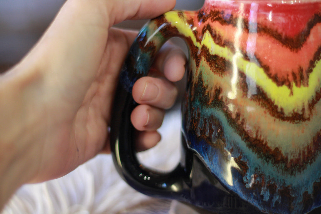 04-C Rainbow Family Mug, 19 oz.