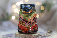 Load image into Gallery viewer, 04-A Green Mountain Midnight Variation Textured Divot Cup, 17 oz - TOP SHELF