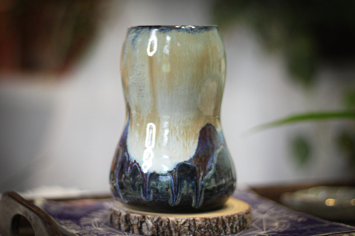 16-C EXPERIMENT Gourd Mug, 20 oz.