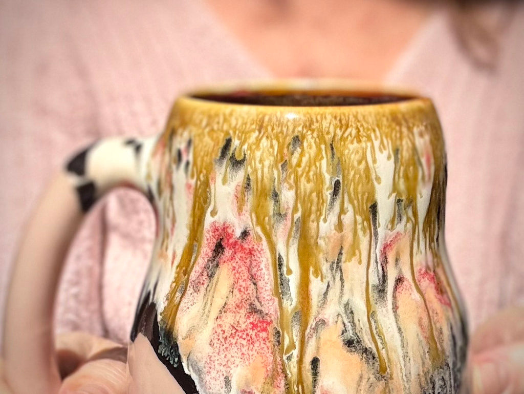 04-E Granny's Lace Mug, 21 oz.