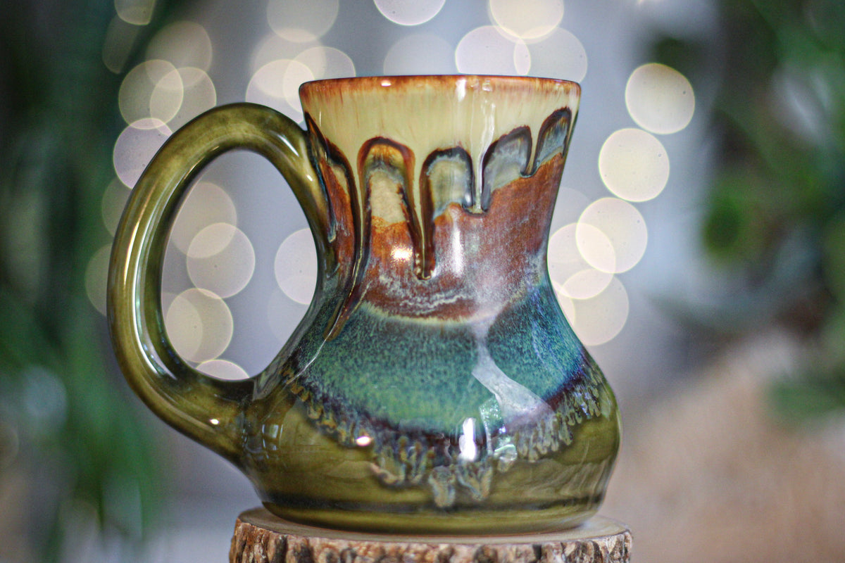 05-D PROTOTYPE Barely Flared Acorn Mug, 17 oz.