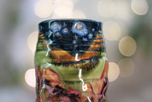 Load image into Gallery viewer, 04-A Green Mountain Midnight Variation Textured Divot Cup, 17 oz - TOP SHELF