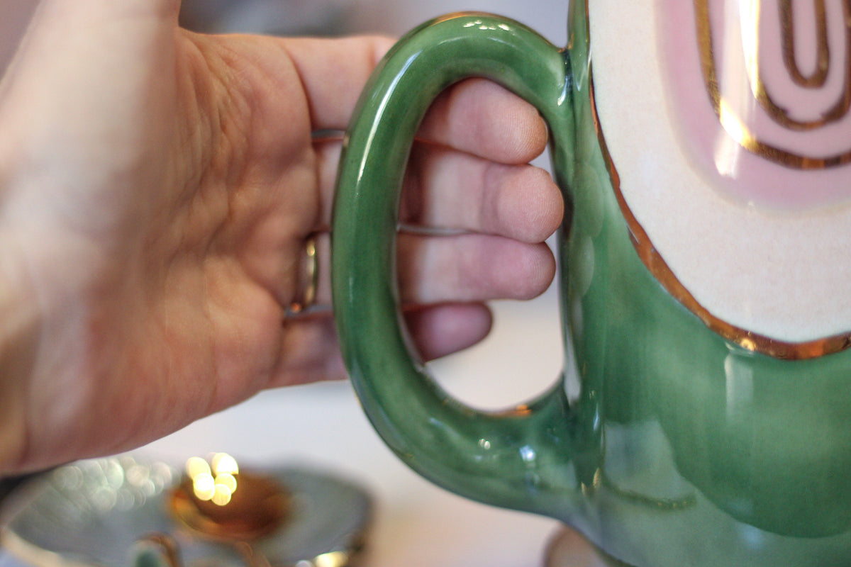 04-A Alexandra Mug - MINOR MISFIT, 27 oz. - 10% off