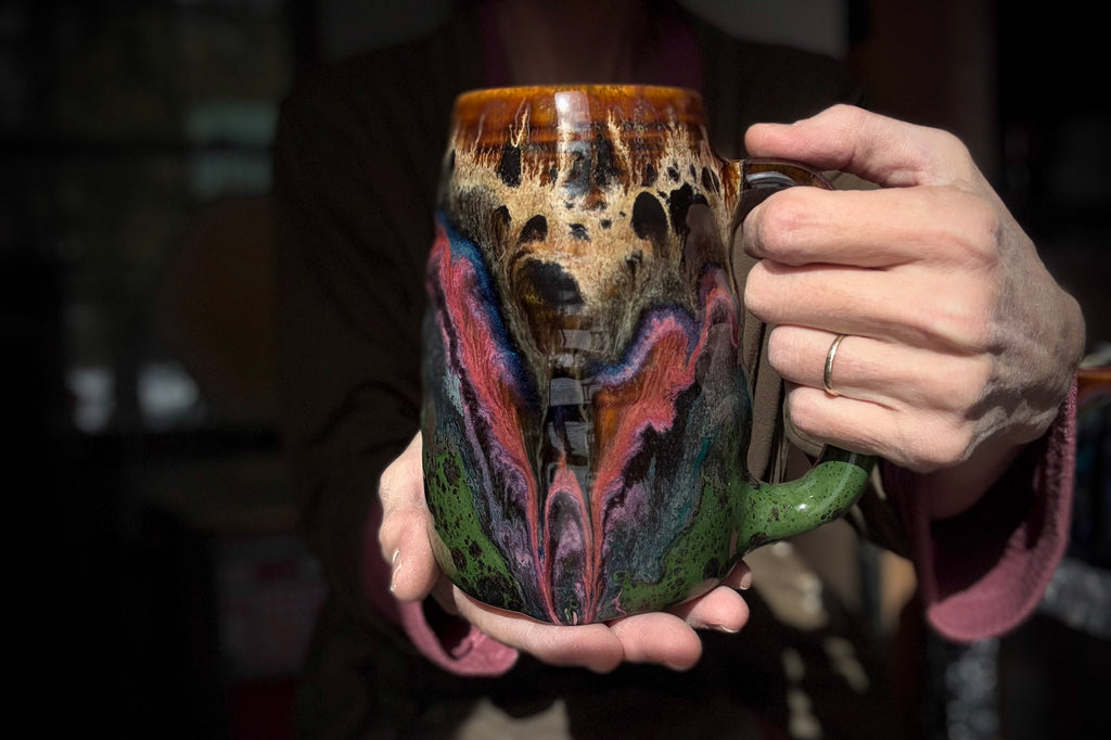 01-B Molten Cheetah Textured Mug - TOP SHELF MISFIT, 27 oz.