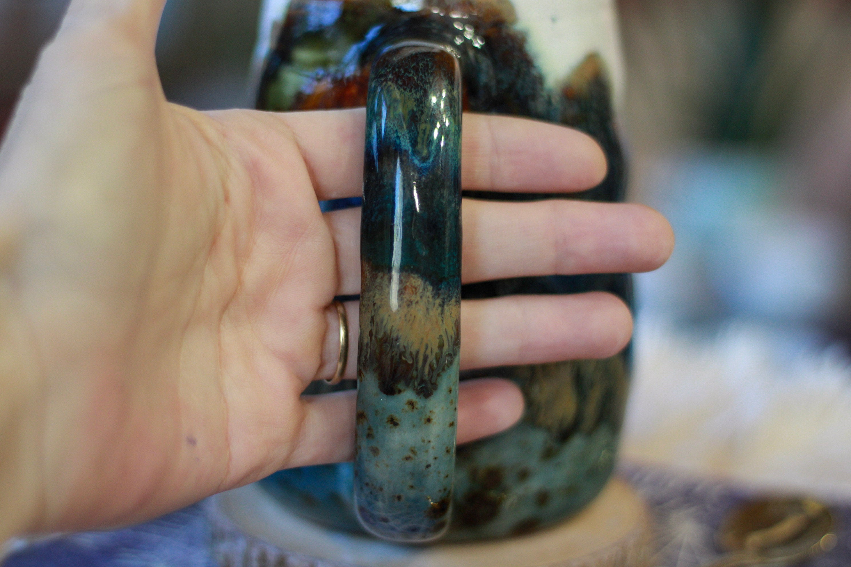 01-A Green Mountain Magic Textured Mug - TOP SHELF, 24 oz.
