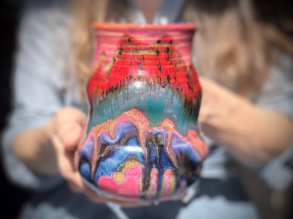 05-B Strawberry Fields Cuddle Mug - TOP SHELF MISFIT, 19 oz.