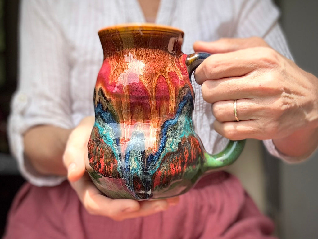05-B Magenta Haze Cuddle Mug, 24 oz.