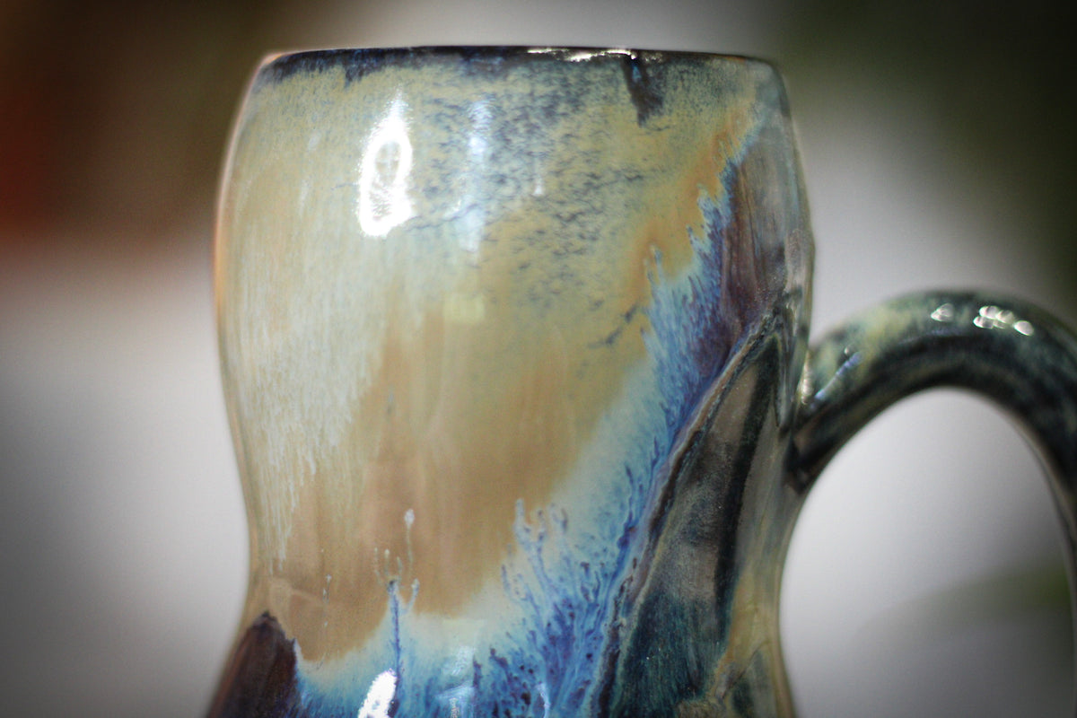 16-C EXPERIMENT Gourd Mug, 20 oz.
