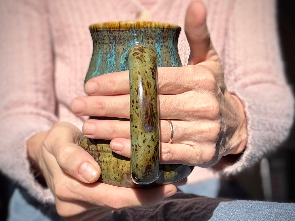 05-E Spanish Moss Cuddle Mug, 18 oz.
