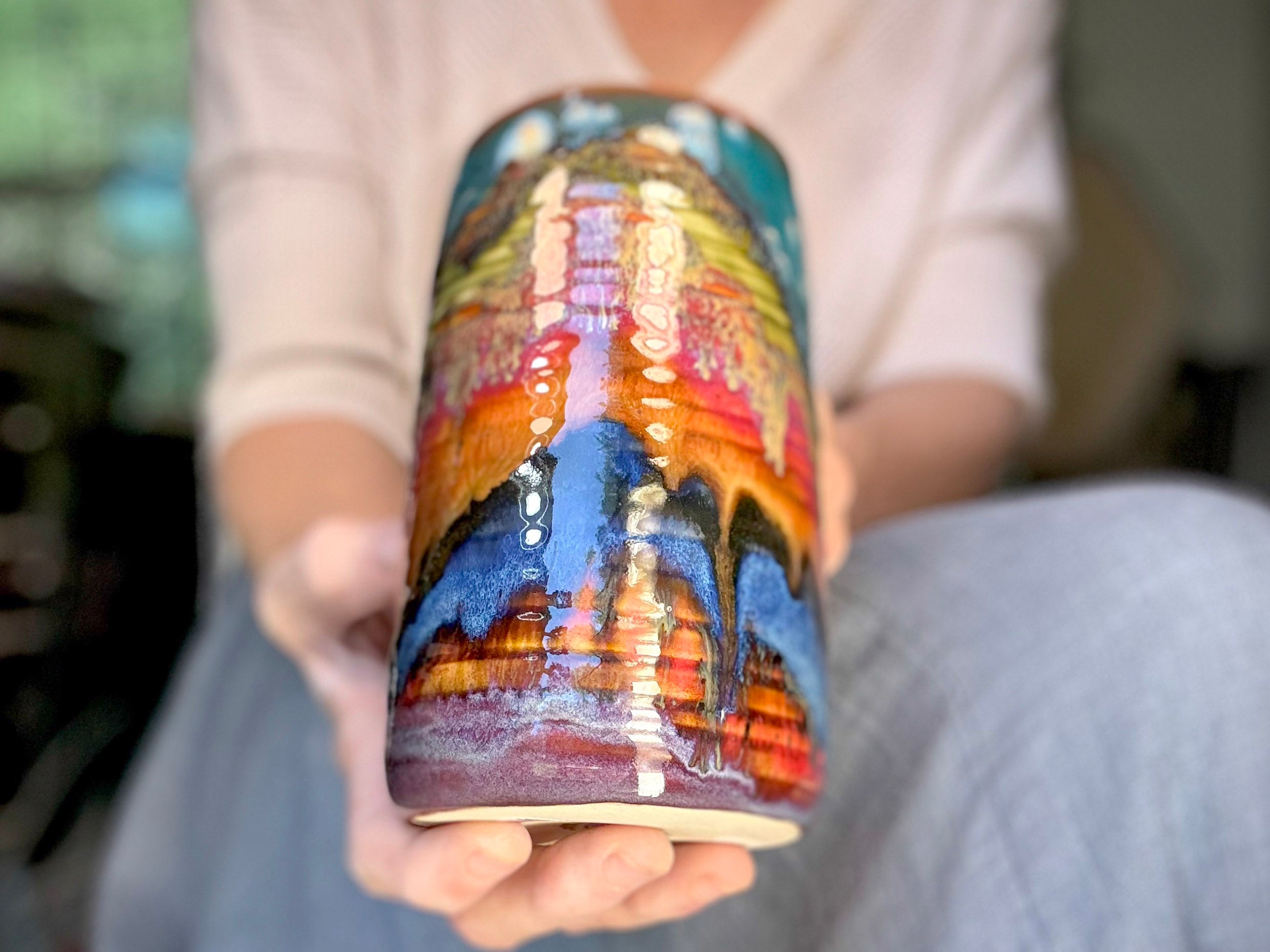 05-B Rainbow Valley Textured Stein Mug, 22 oz.
