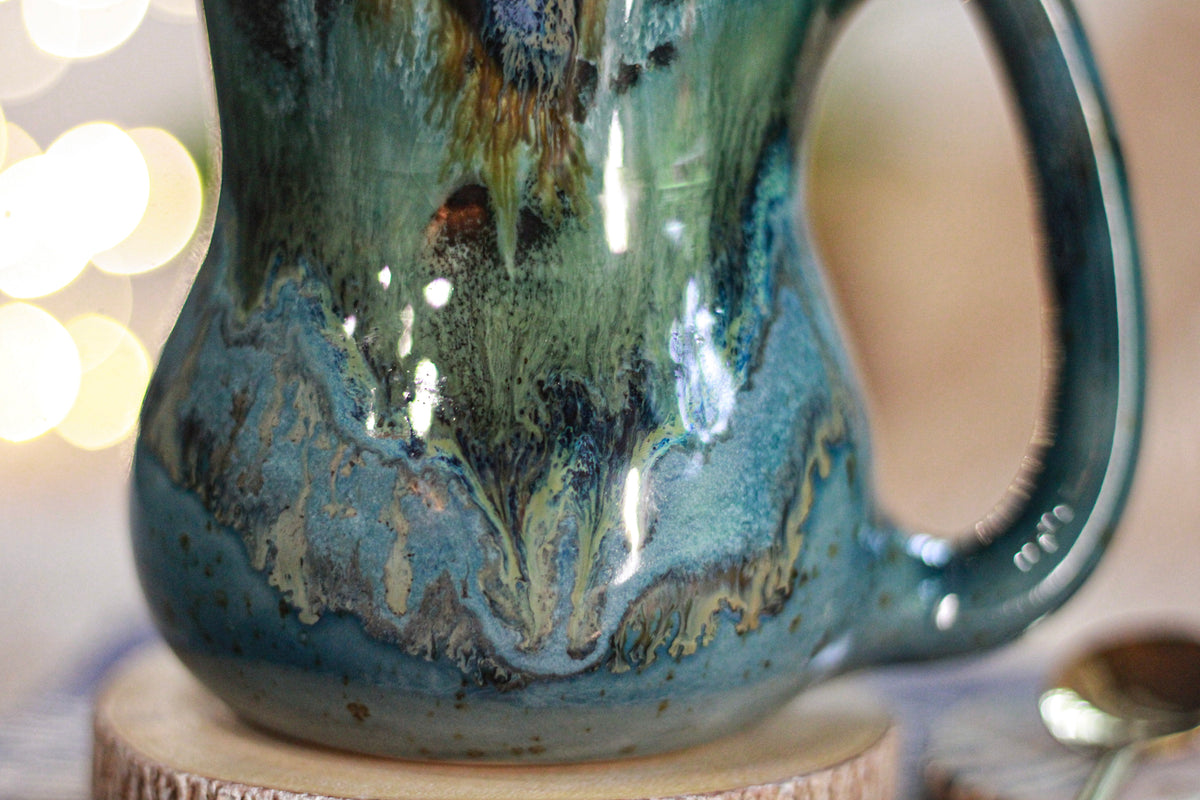 04-B EXPERIMENT Gourd Mug Variation, 24 oz.