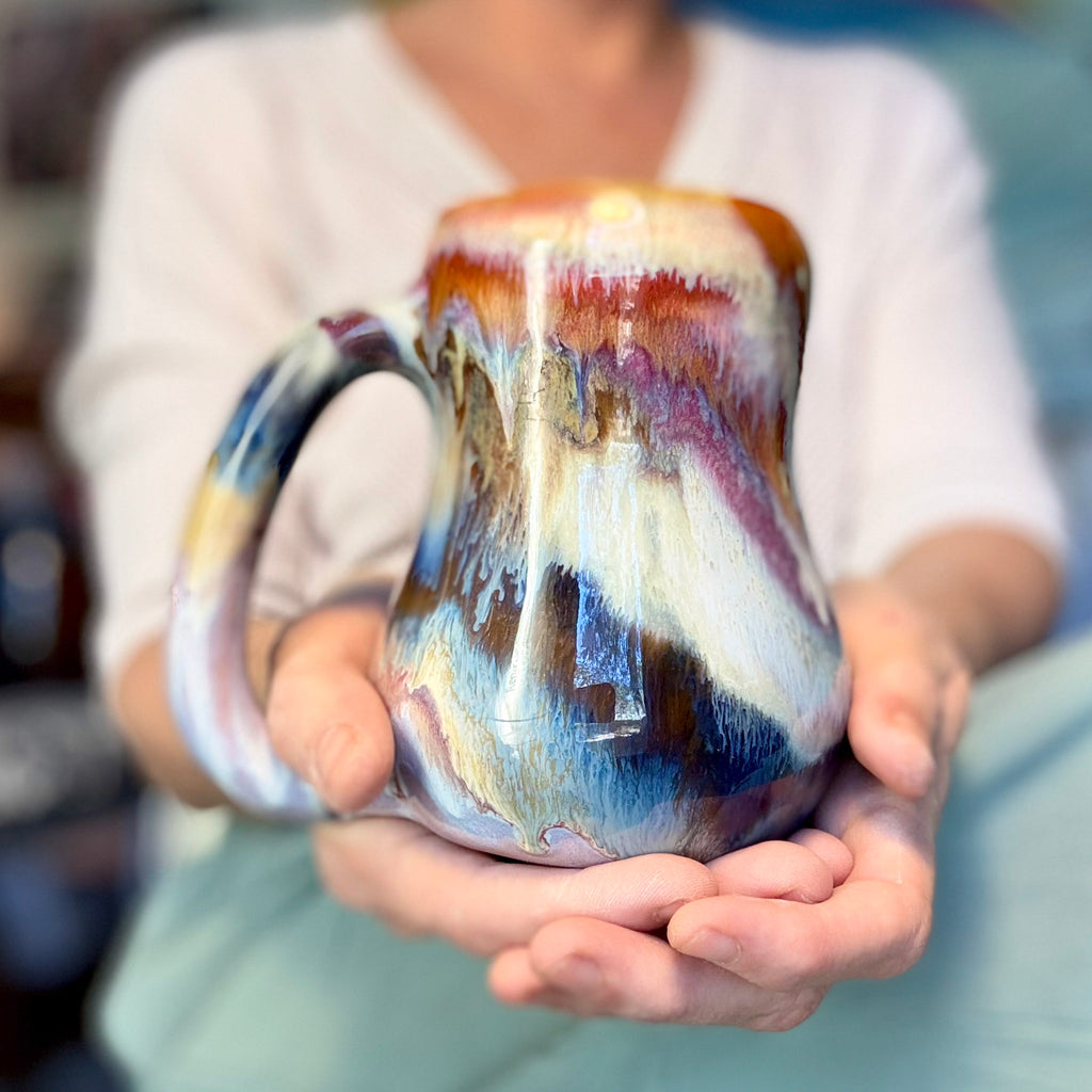 05-C PROTOTYPE Curvy Mug, 20 oz.