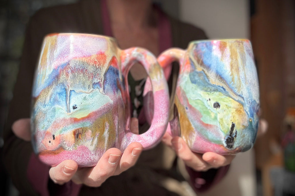 05-E Pastel FLOW Mug, 20 oz. (This listing is for one mug)