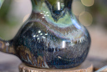 Load image into Gallery viewer, 05-A Green Mountain Magic Acorn Gourd Mug, 21 oz.