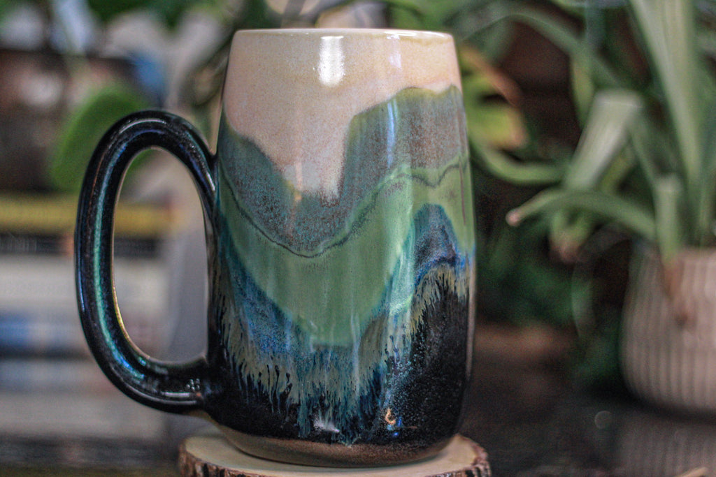 06-B High Country Mug - TOP SHELF MISFIT 25 oz.