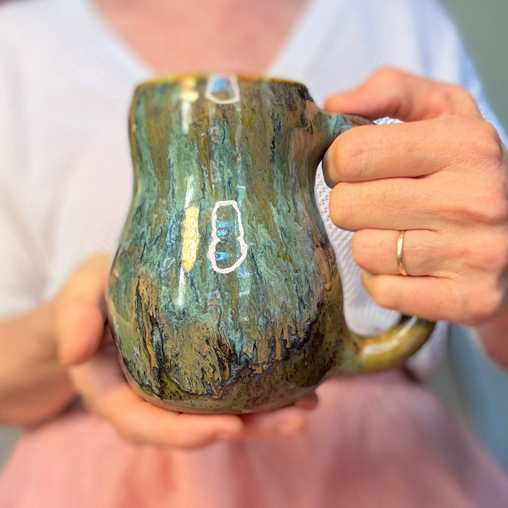 06-D Mossy Wave Gourd Mug, 20 oz.