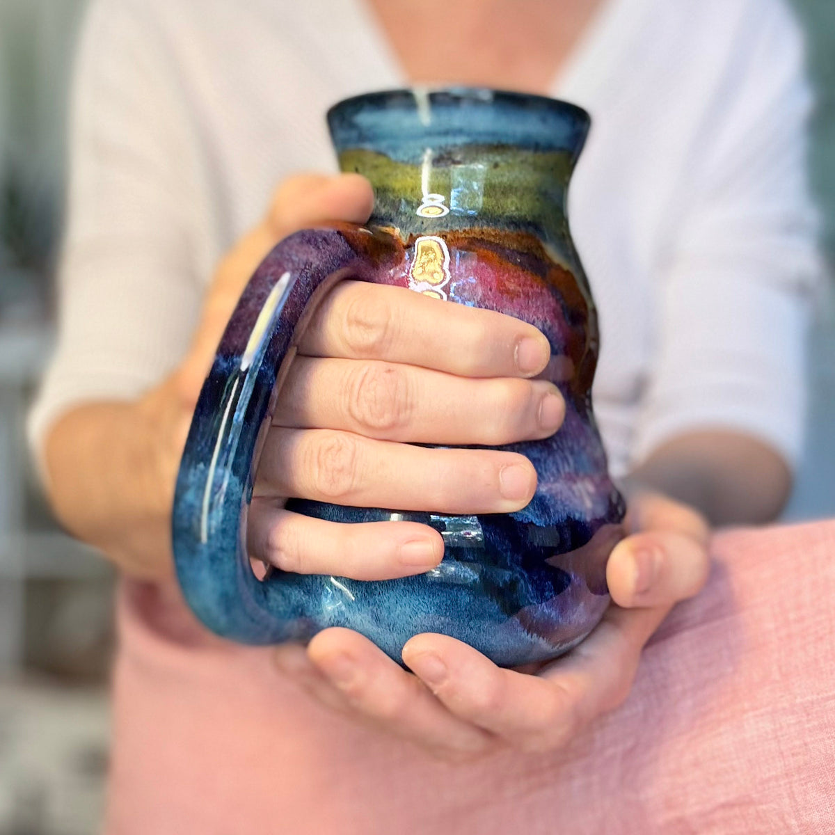 05-C Midnight Rainbow Cuddle Mug, TOP SHELF - 26 oz.
