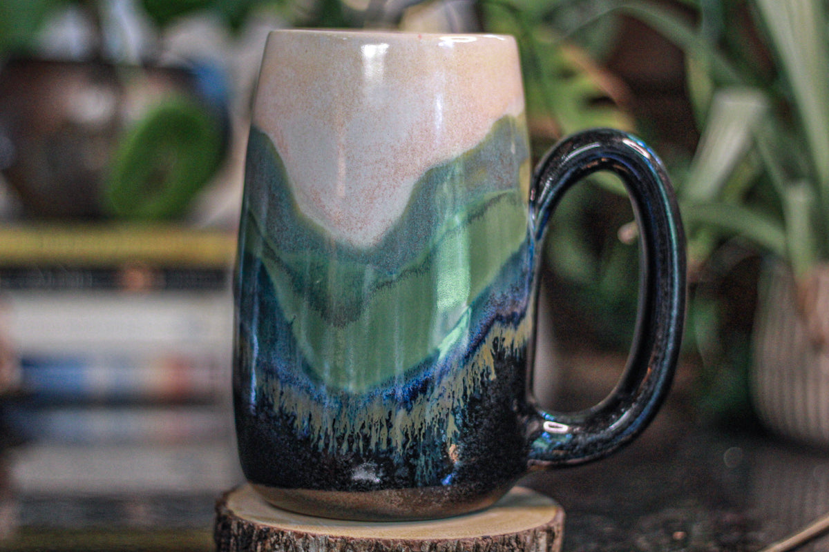 06-B High Country Mug - TOP SHELF MISFIT 25 oz.