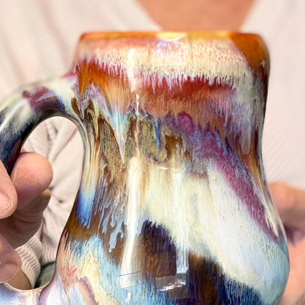 05-C PROTOTYPE Curvy Mug, 20 oz.