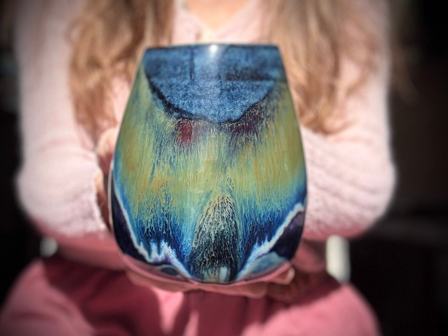 07-D Aurora Mug, 19 oz.