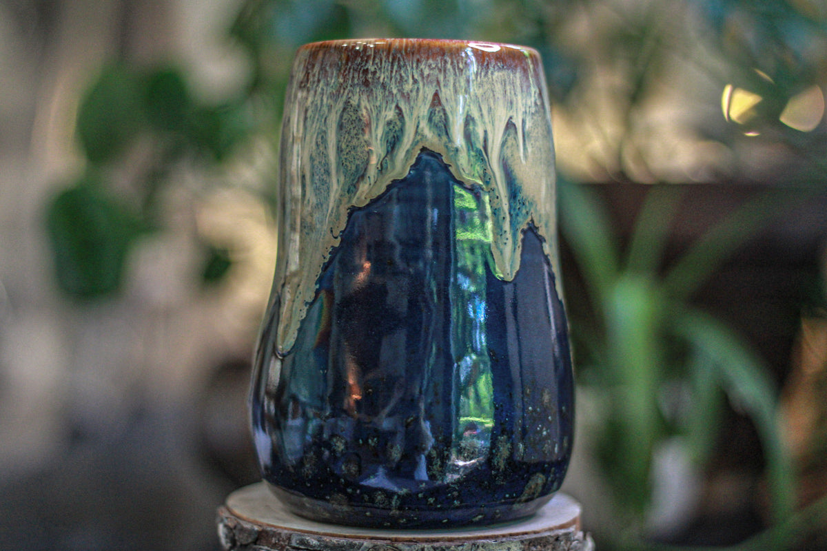 09-D New Wave Gourd Mug, 23 oz.