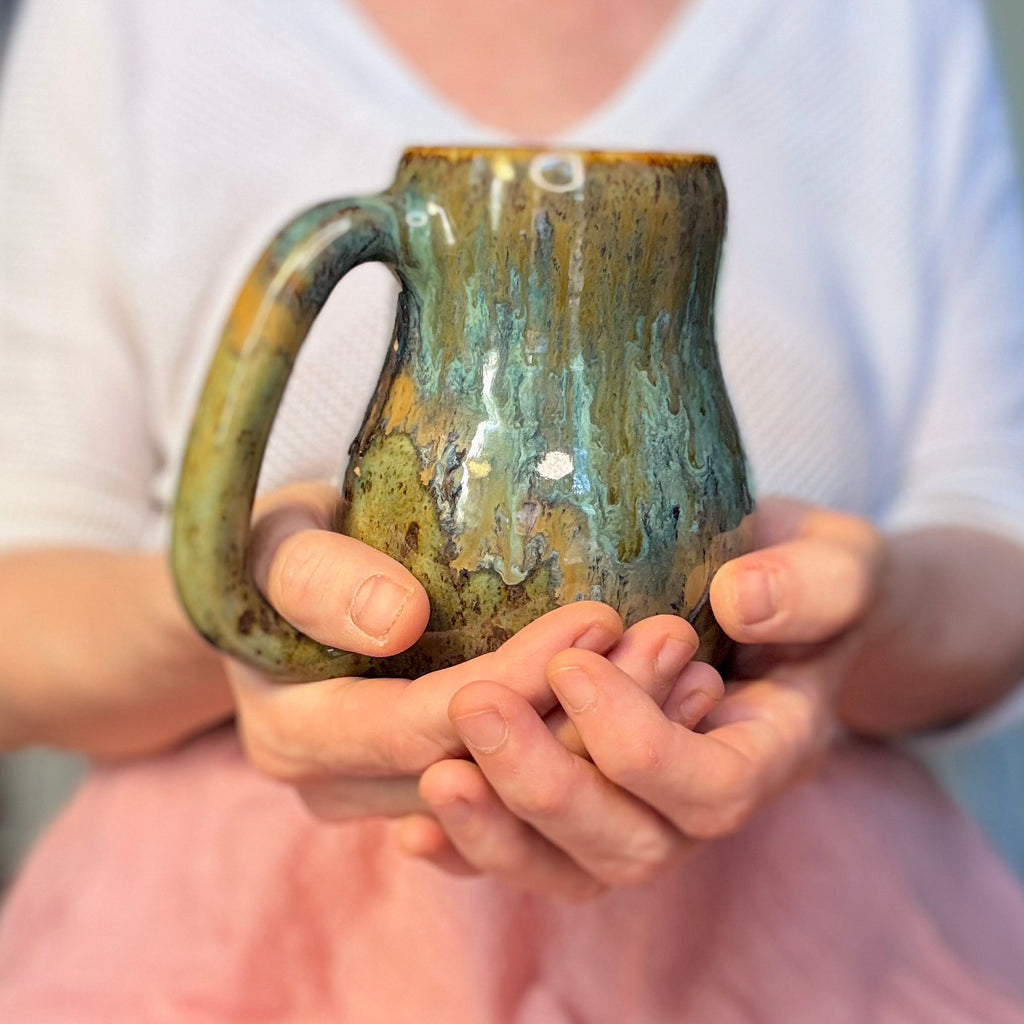 06-D Mossy Wave Gourd Mug, 20 oz.