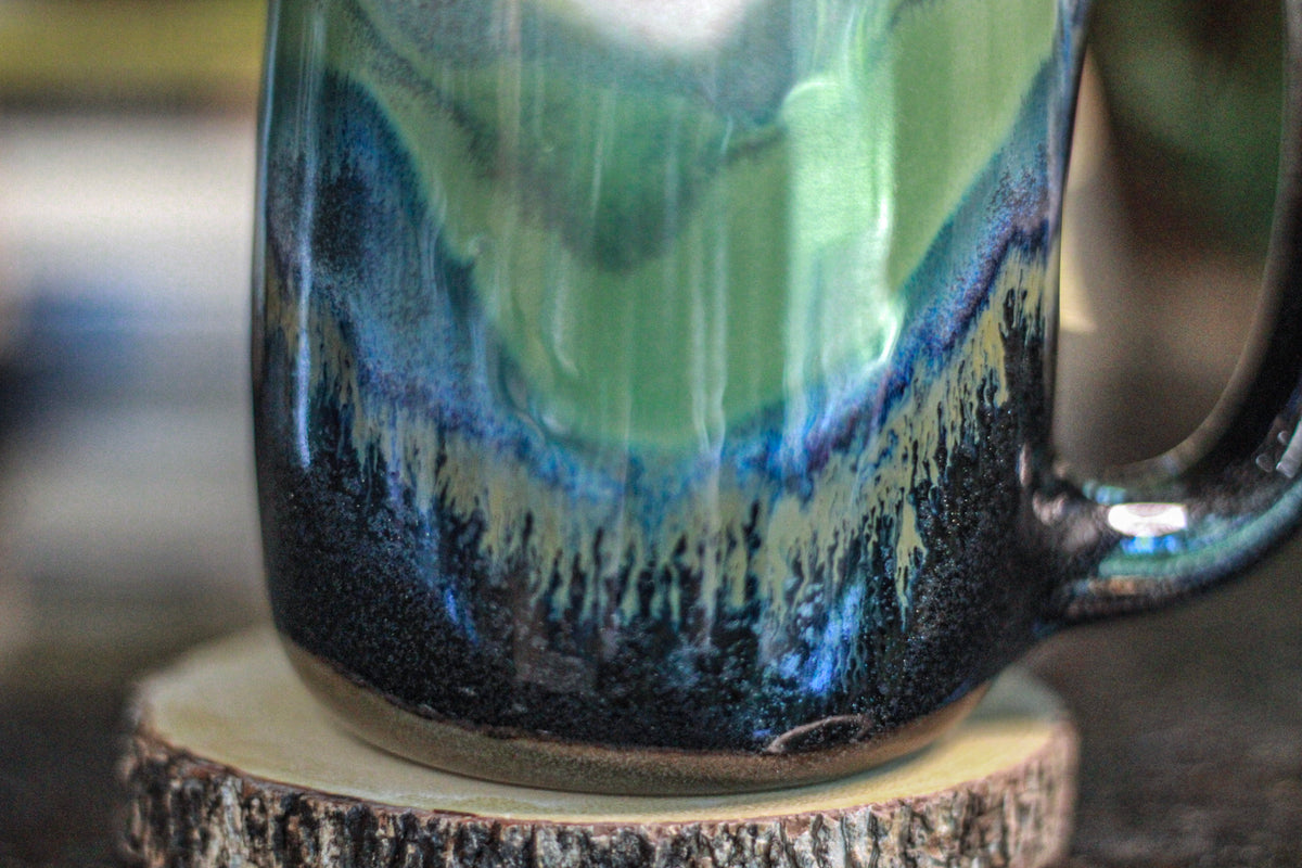 06-B High Country Mug - TOP SHELF MISFIT 25 oz.
