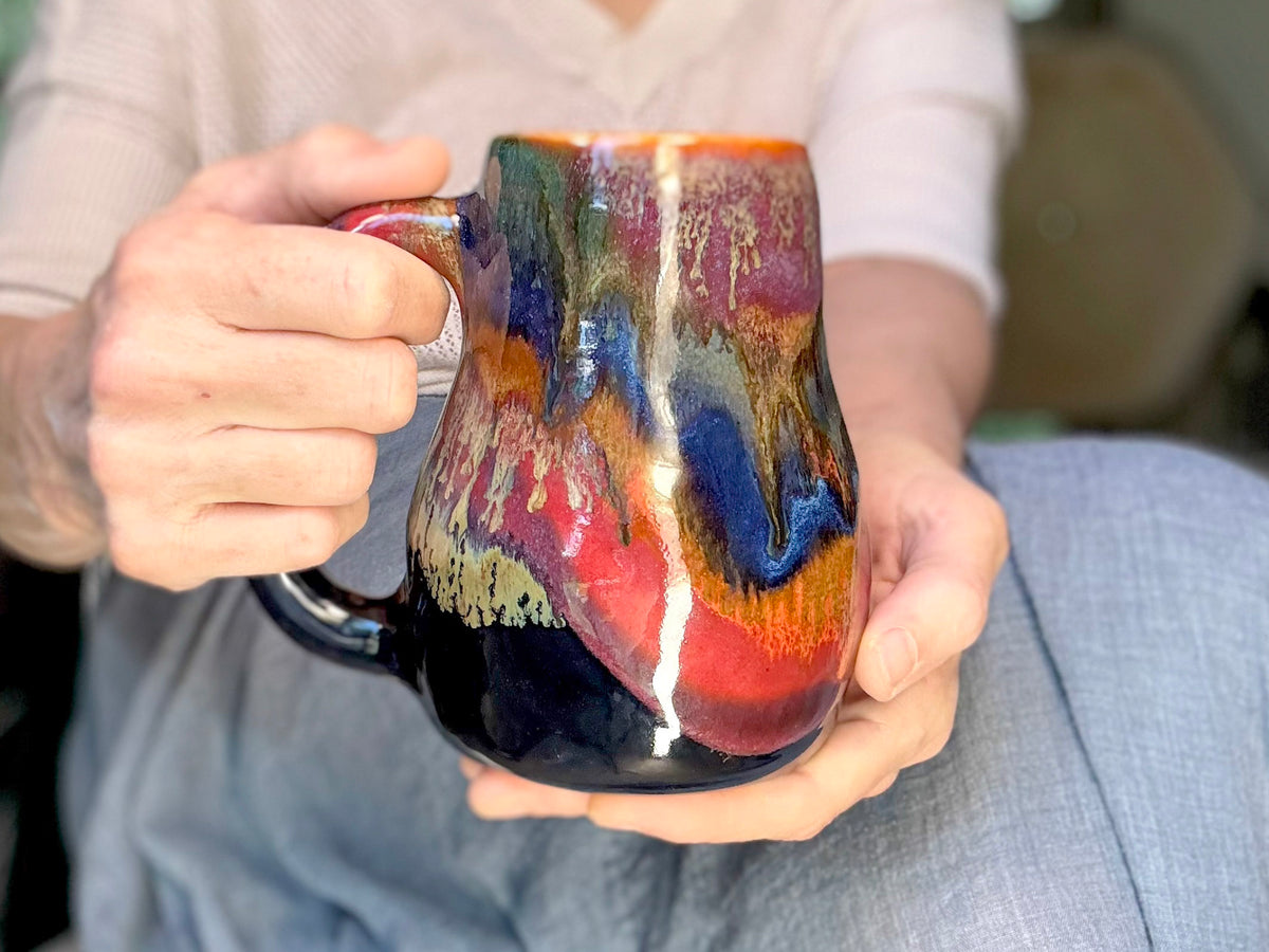 07-D Rainbow Strata Mid Mod Mug, 23 oz.