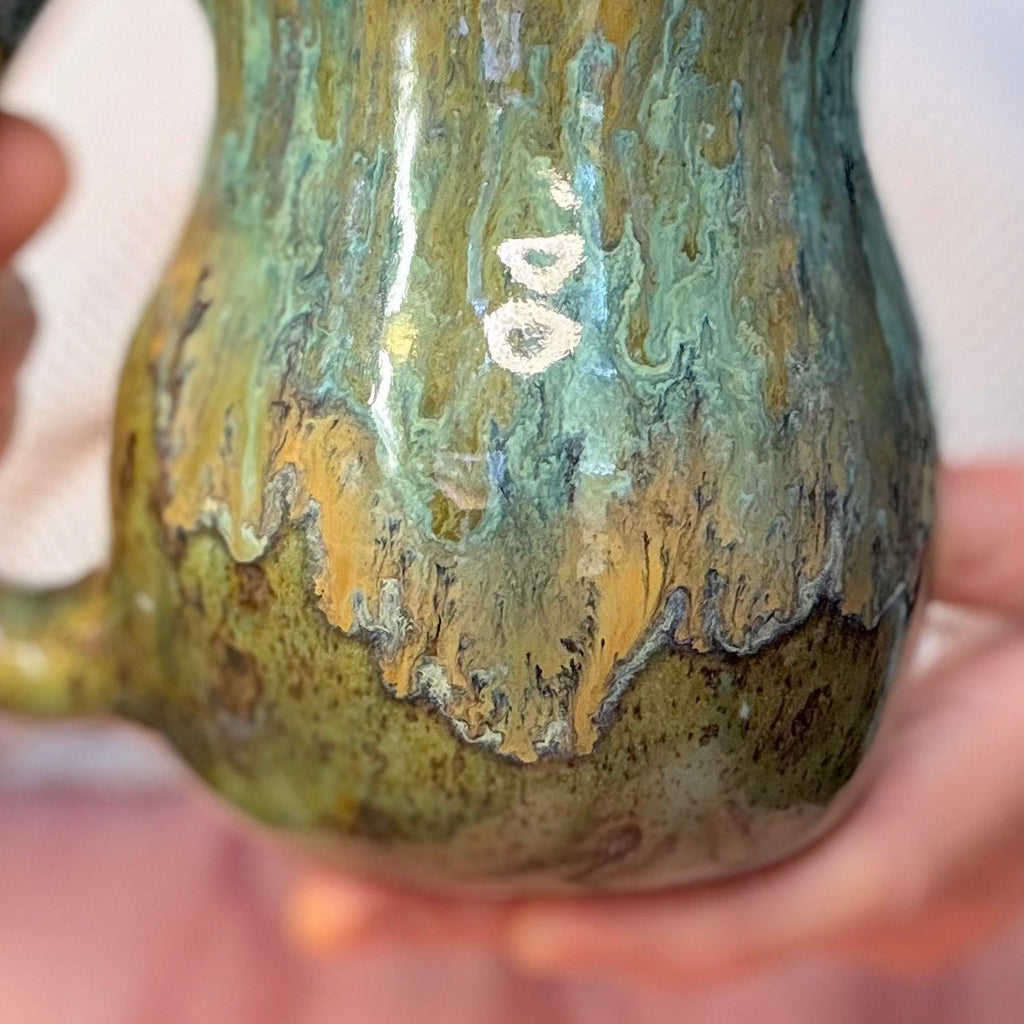 06-D Mossy Wave Gourd Mug, 20 oz.