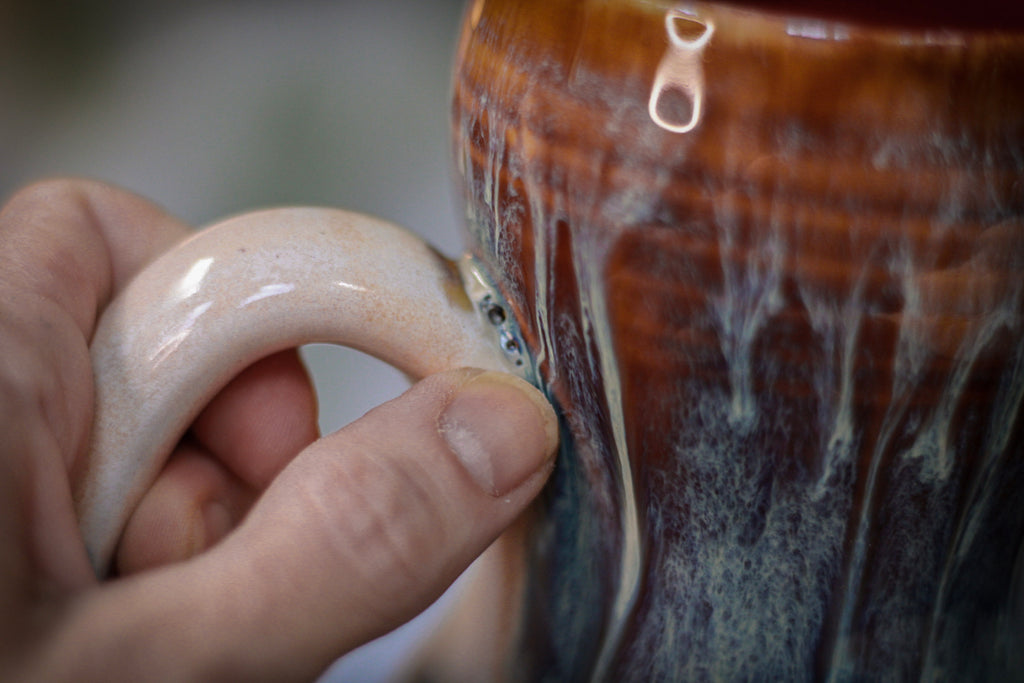 06-D New Wave Acorn Gourd Mug, 21 oz.