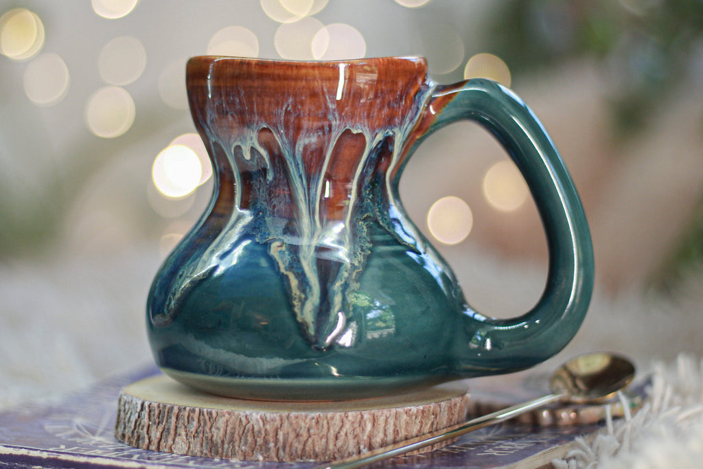 06-D New Wave Textured Acorn Mug, 14 oz