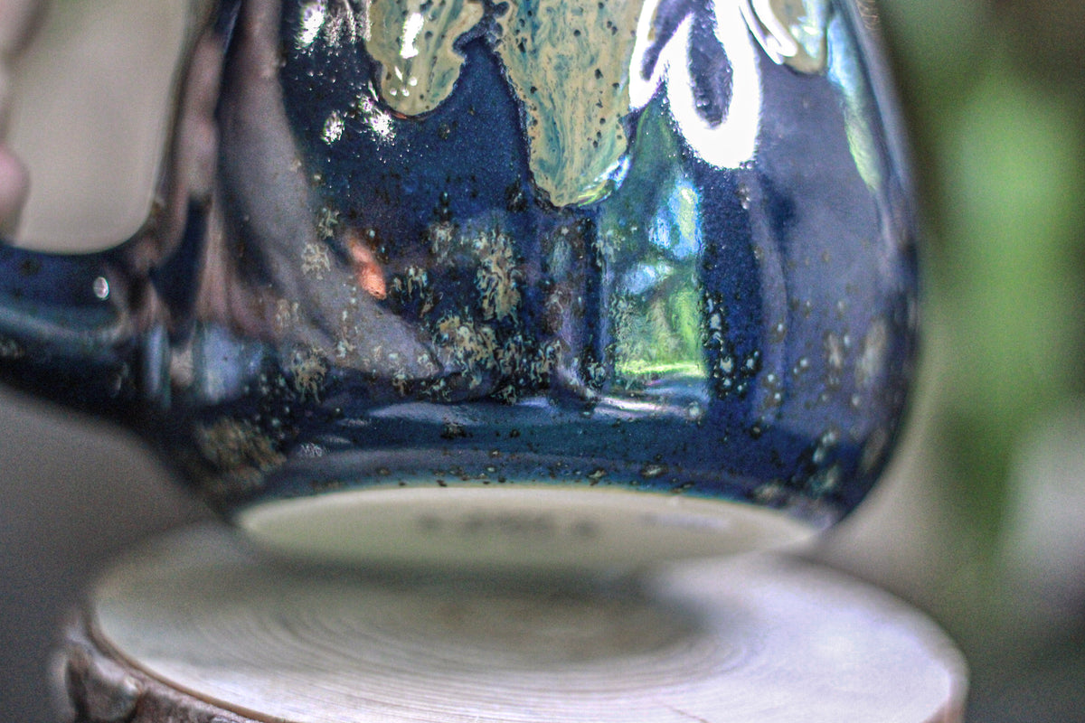 09-D New Wave Gourd Mug, 23 oz.