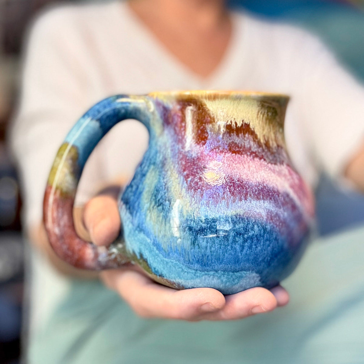 06-C Wispy Rainbow Flared Mug, 18 oz.