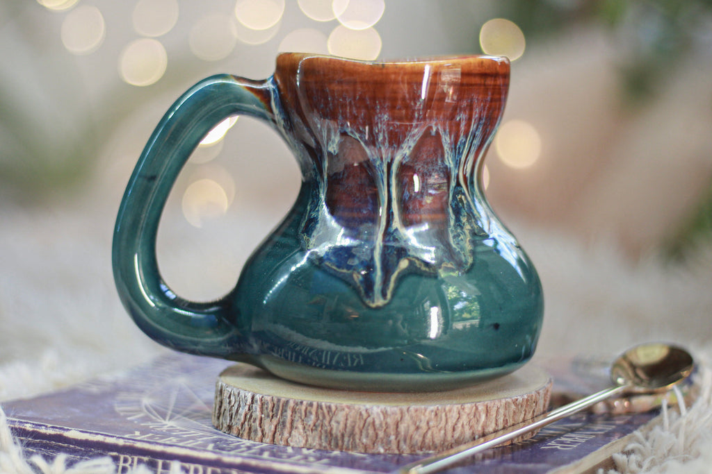 06-D New Wave Textured Acorn Mug, 14 oz