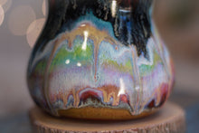 Load image into Gallery viewer, 06-B PROTOTYPE 'FLOW' Gourd Mug, 18 oz.