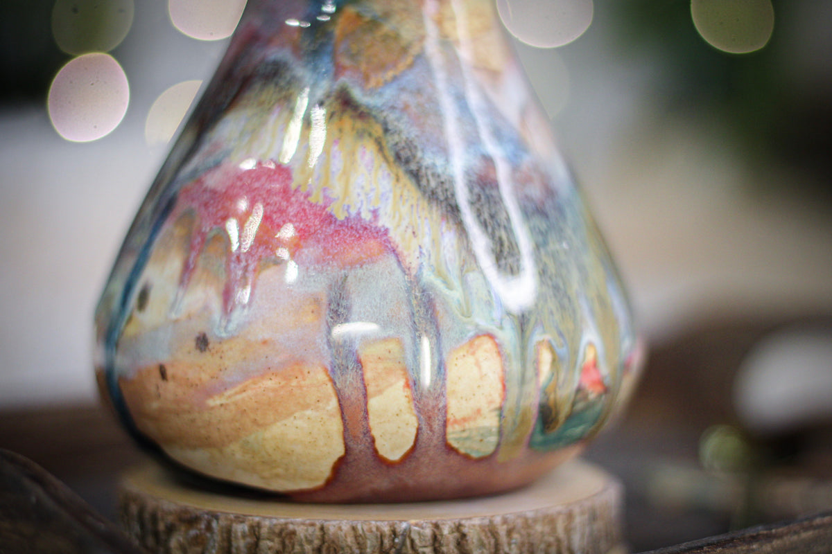 07-C FLOW Vase, 24 oz.