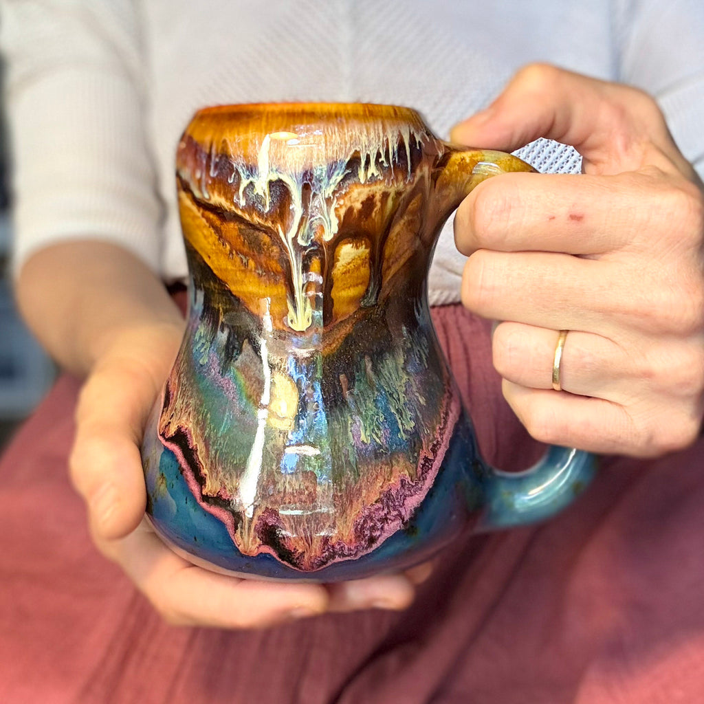07-B New Earth Gourd Mug, 20 oz.