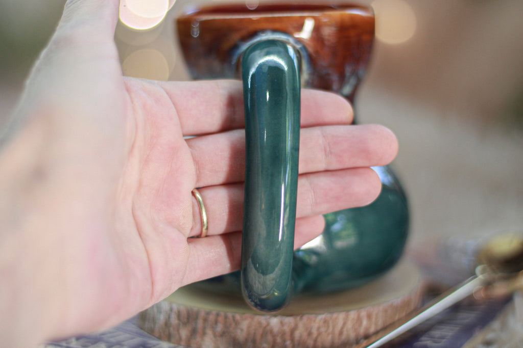 06-D New Wave Textured Acorn Mug, 14 oz