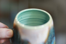 Load image into Gallery viewer, 05-B Green Mountain Magic Mug, 25 oz.