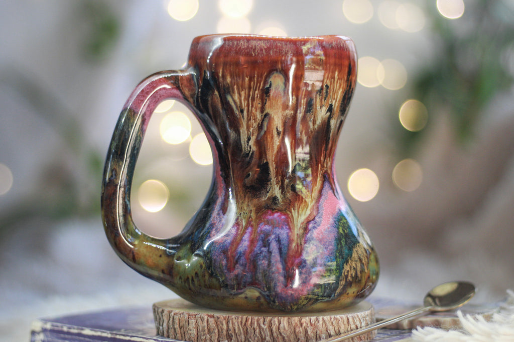 06-B Molten Cheetah Mug- TOP SHELF, 20 oz.