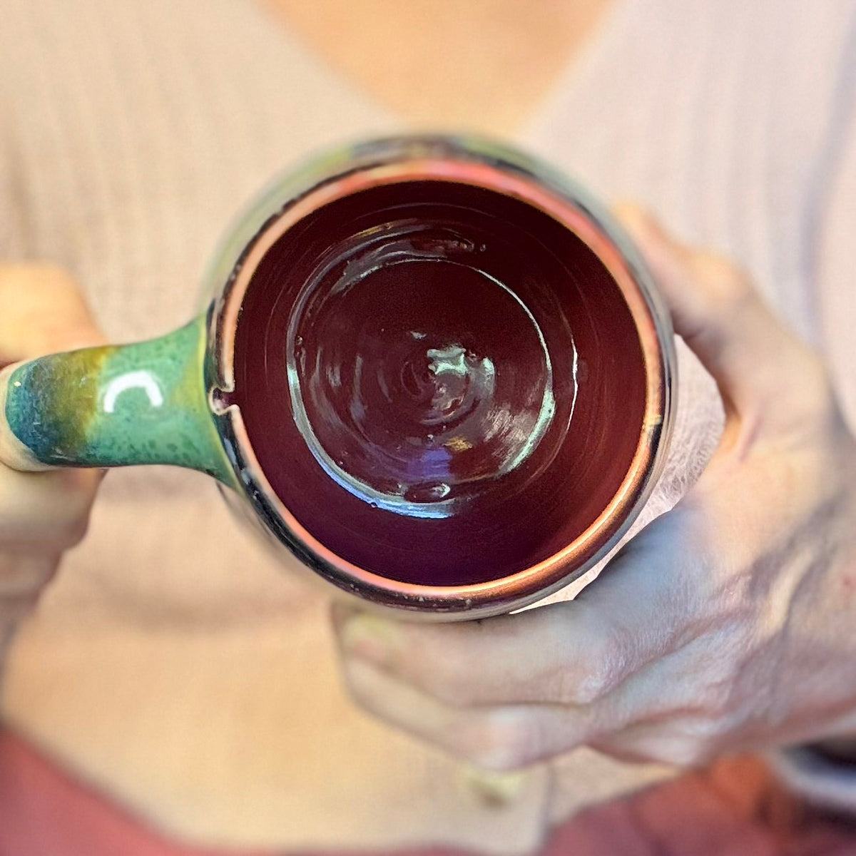 06-C Misty Mountain Midnight Notched Swirly Mug, 20 oz.
