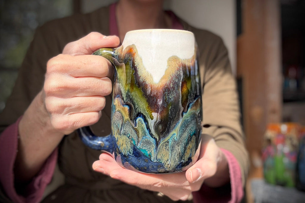 07-B Green Mountain Magic Mug, 24 oz.
